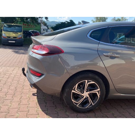 Vonóhorog AutoHak, J79 HYUNDAI I30 Fastback (kivéve AdBlue)